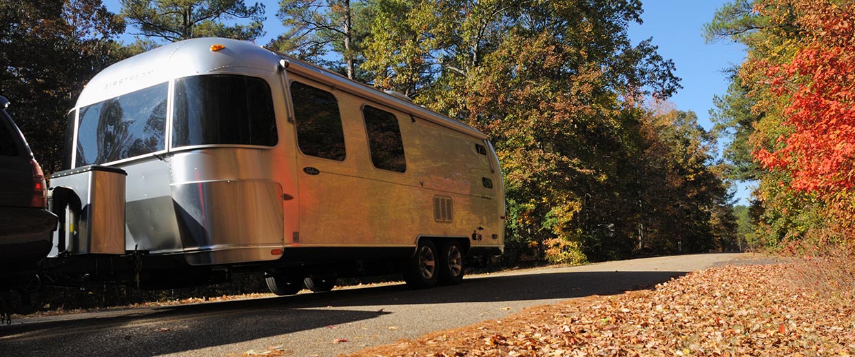 Why Should You Find a Reliable Airstream Travel Trailers Appraiser?